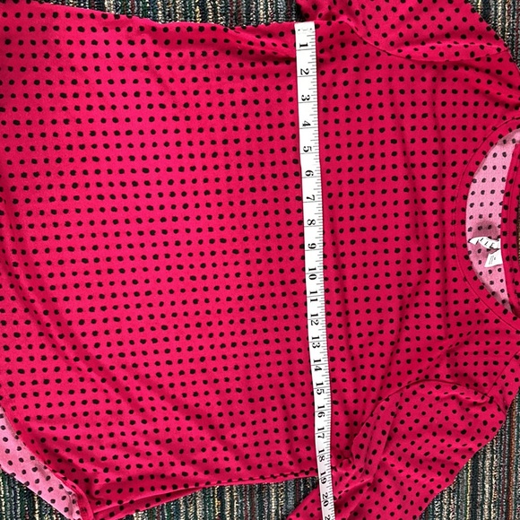 medium M Elle pink polka dot long sleeve fuchsia shirt with flounce sleeves - Picture 5 of 7